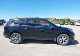 2017 CHEVROLET TRAVERSE LT