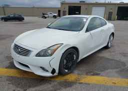 2011 INFINITI G37X