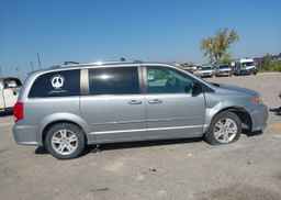 2016 DODGE GRAND CARAVAN CREW