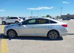2015 HYUNDAI SONATA GL