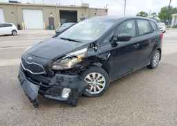 2016 KIA RONDO EX