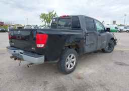 2006 NISSAN TITAN 5.6 LE CREW CAB