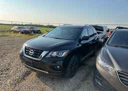 2019 NISSAN PATHFINDER PLATINUM