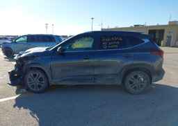 2023 KIA SELTOS EX