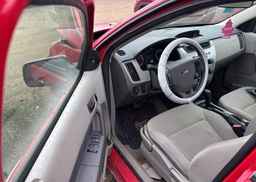 2008 FORD FOCUS SE