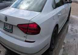 2016 VOLKSWAGEN PASSAT SEL