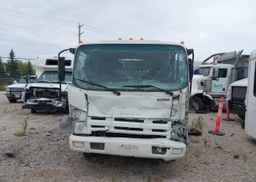 2014 ISUZU NPR