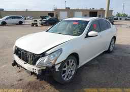 2013 INFINITI G37X
