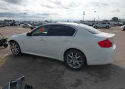 2013 INFINITI G37X