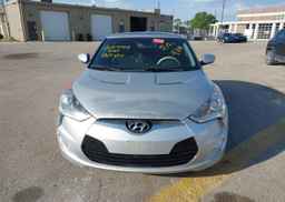 2013 HYUNDAI VELOSTER