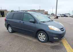 2006 TOYOTA SIENNA LE V6