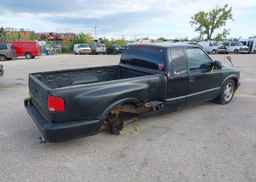 1998 CHEVROLET S10 4+CAB