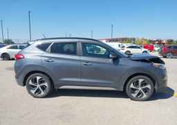 2017 HYUNDAI TUCSON 1.6T
