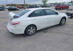 2017 TOYOTA CAMRY LE