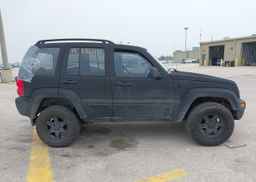 2003 JEEP LIBERTY SPORT