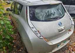 2011 NISSAN LEAF SL