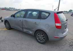 2012 HYUNDAI elantra touring gls