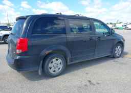 2013 DODGE GRAND CARAVAN SE