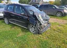 2004 CHEVROLET AVEO LS
