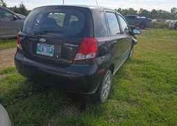 2004 CHEVROLET AVEO LS