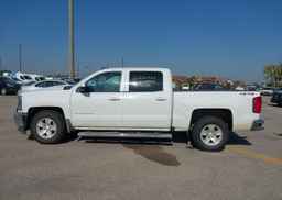 2017 CHEVROLET SILVERADO 1500 LT CREW CAB