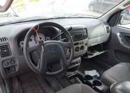 2003 FORD ESCAPE XLT V6