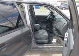 2003 FORD ESCAPE XLT V6