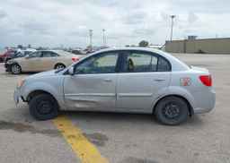2011 KIA rio ex