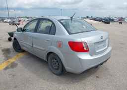 2011 KIA rio ex