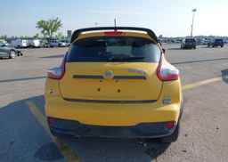 2015 NISSAN JUKE SV