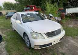 2004 TOYOTA CROWN ROYAL