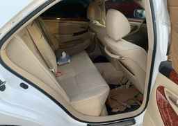 2004 TOYOTA CROWN ROYAL