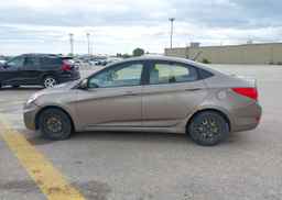 2013 HYUNDAI ACCENT GL
