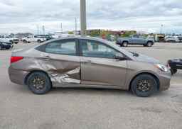2013 HYUNDAI ACCENT GL
