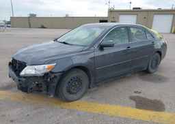 2010 TOYOTA CAMRY