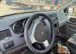 2010 DODGE GRAND CARAVAN SE