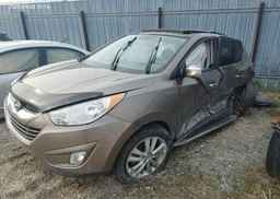 2010 HYUNDAI TUCSON LIMITED