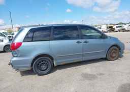 2005 TOYOTA SIENNA CE V6