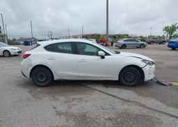 2016 MAZDA MAZDA3 SPORT GS SKY