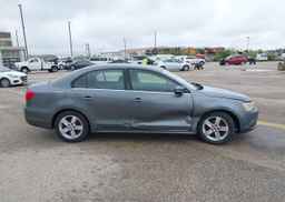 2012 VOLKSWAGEN JETTA 2.5