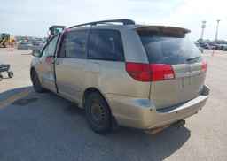 2005 TOYOTA SIENNA XLE V6