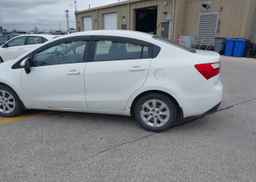 2013 KIA RIO LX