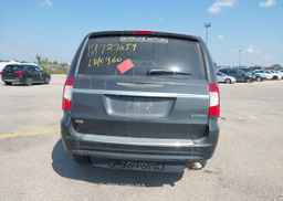 2011 CHRYSLER TOWN & COUNTRY TOURING