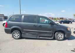 2011 CHRYSLER TOWN & COUNTRY TOURING