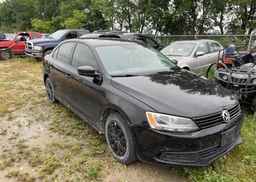 2013 VOLKSWAGEN JETTA 2.0