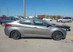 2013 HYUNDAI ELANTRA GL