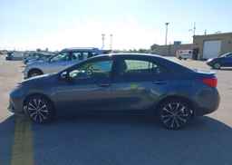 2017 TOYOTA COROLLA SE