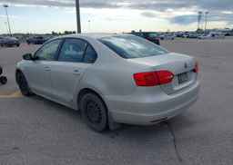 2011 VOLKSWAGEN JETTA 2.0