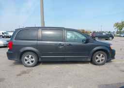 2012 DODGE GRAND CARAVAN SE