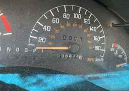 2003 PONTIAC GRAND PRIX SE